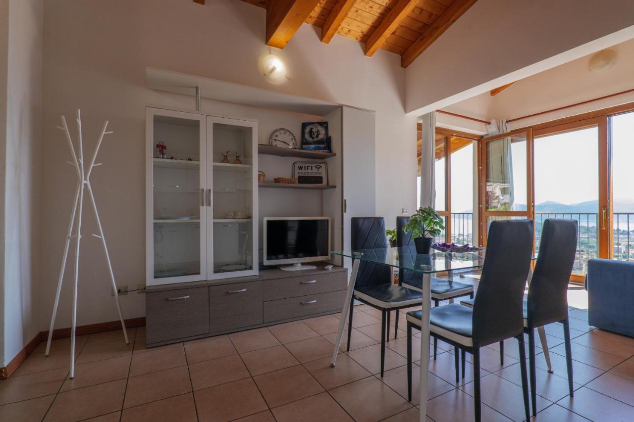 Panoramic'S Loft Apartamento Verbania Exterior foto